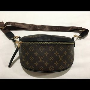 New! Unisex Fanny Pack / Crossbody Bag / Hip Bag / Beach Bag / Bum Bag / School